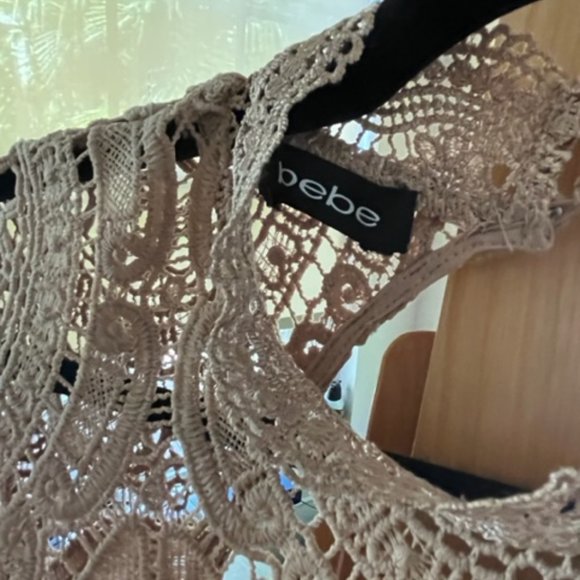 Bebe Crochet backless Dress - Summer Perfection SZ: 8 - Picture 3 of 7